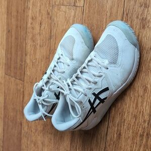 Asics Gel-Challenger Size 11